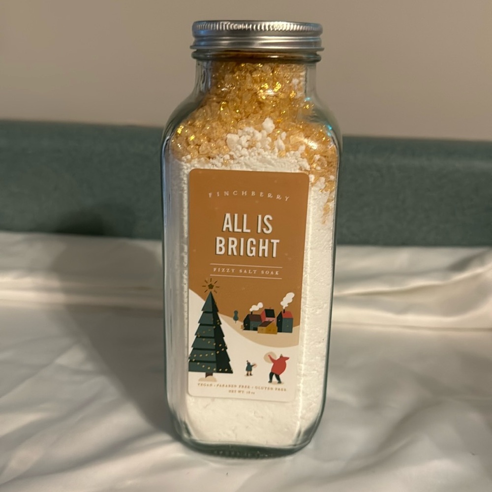 Finchberry bath soak —- All is bright